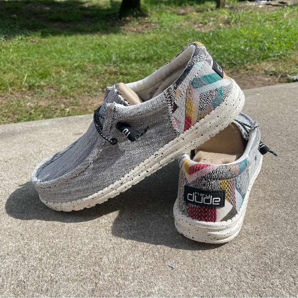 Hey dudes classic shoe
